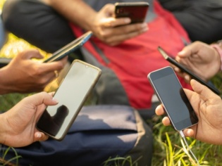 Top 11 Worst Smartphones Of 2021